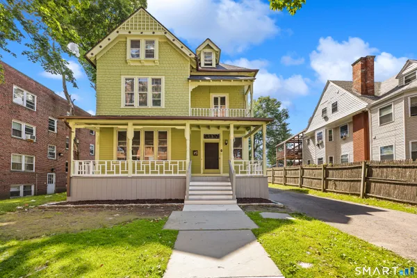 $375,000 | 11 Marshall Street, Hartford, CT 06105