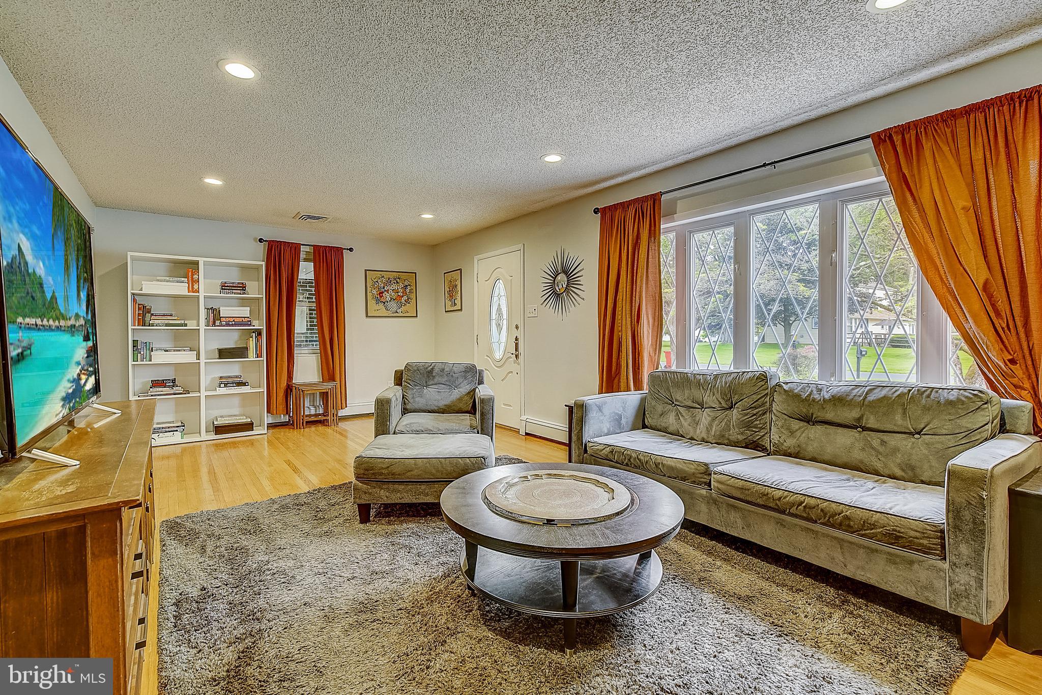 1120 Orchid Road Warminster, PA 18974 - Photo 9 of 44 Gallery Image 9