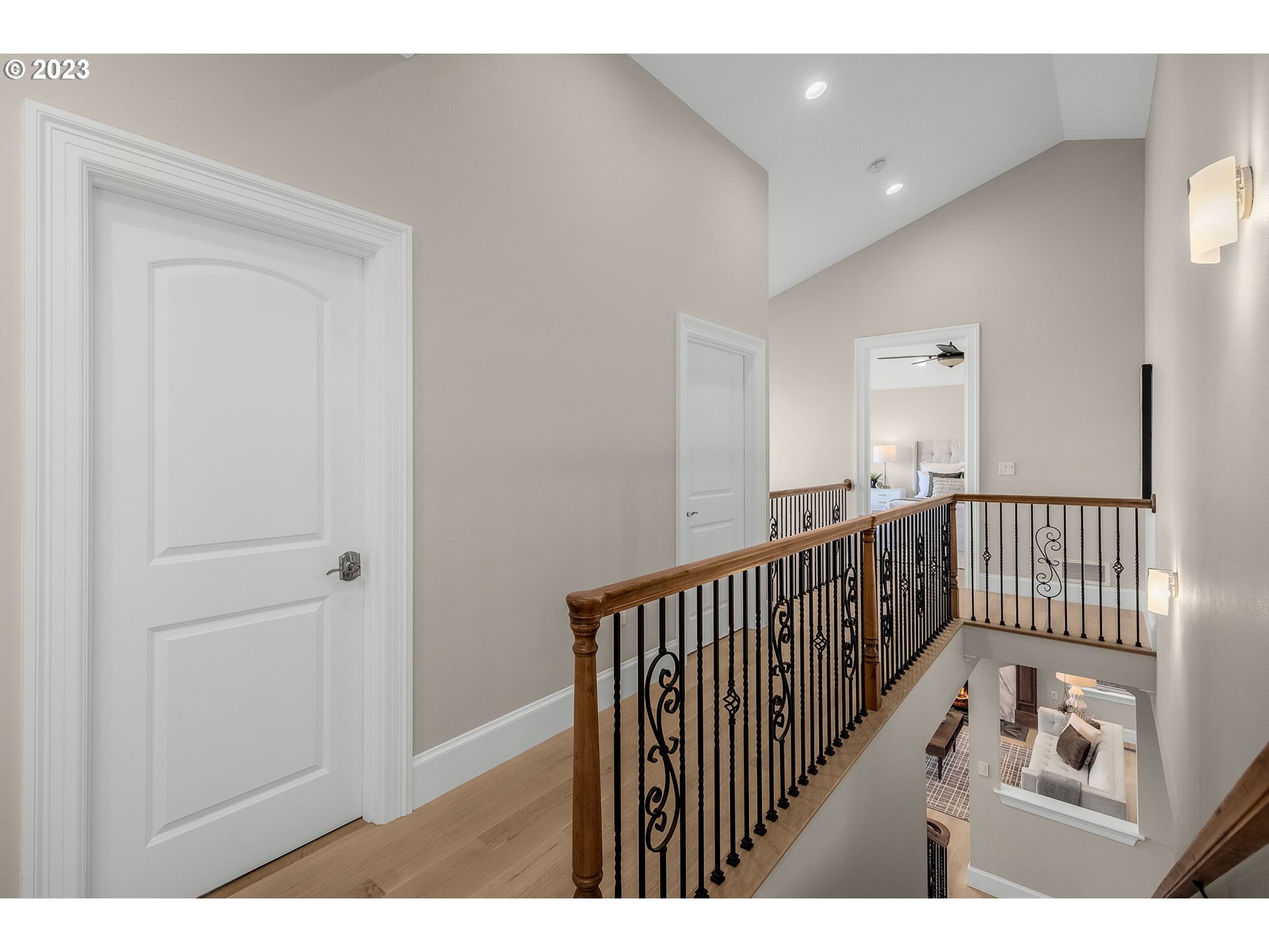2820 Northwest Cornell Road Portland, OR 97210 - Photo 18 of 32 Hallway