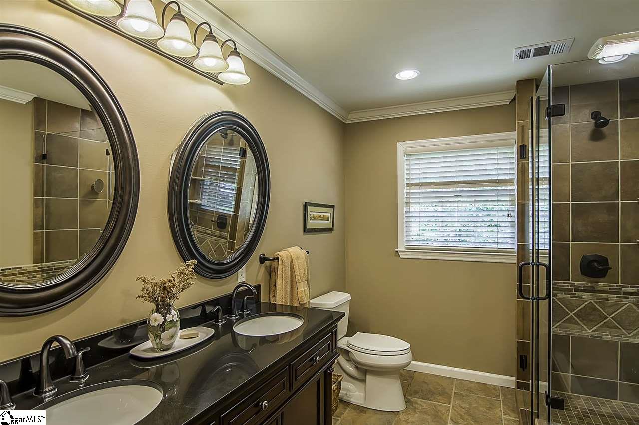 2 Heatherbrook Road Greenville, SC 29615 - Photo 21 of 31 Gallery Image 21
