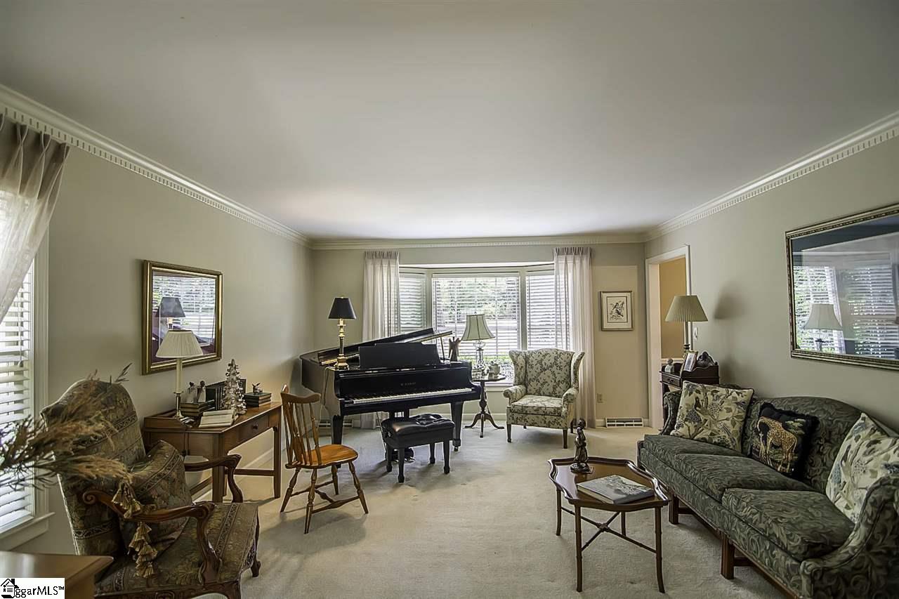 2 Heatherbrook Road Greenville, SC 29615 - Photo 10 of 31 Gallery Image 10