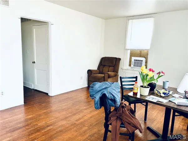 $159,900 | 703 North Carolina Street, Louisiana, MO 63353