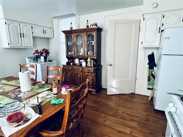 $159,900 | 703 North Carolina Street, Louisiana, MO 63353