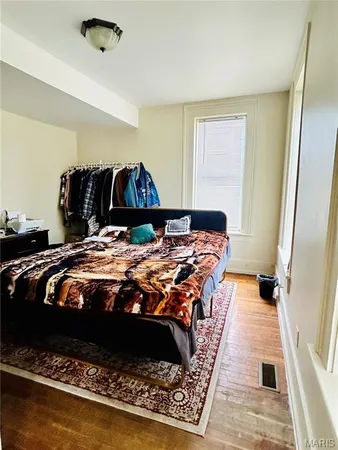 $159,900 | 703 North Carolina Street, Louisiana, MO 63353