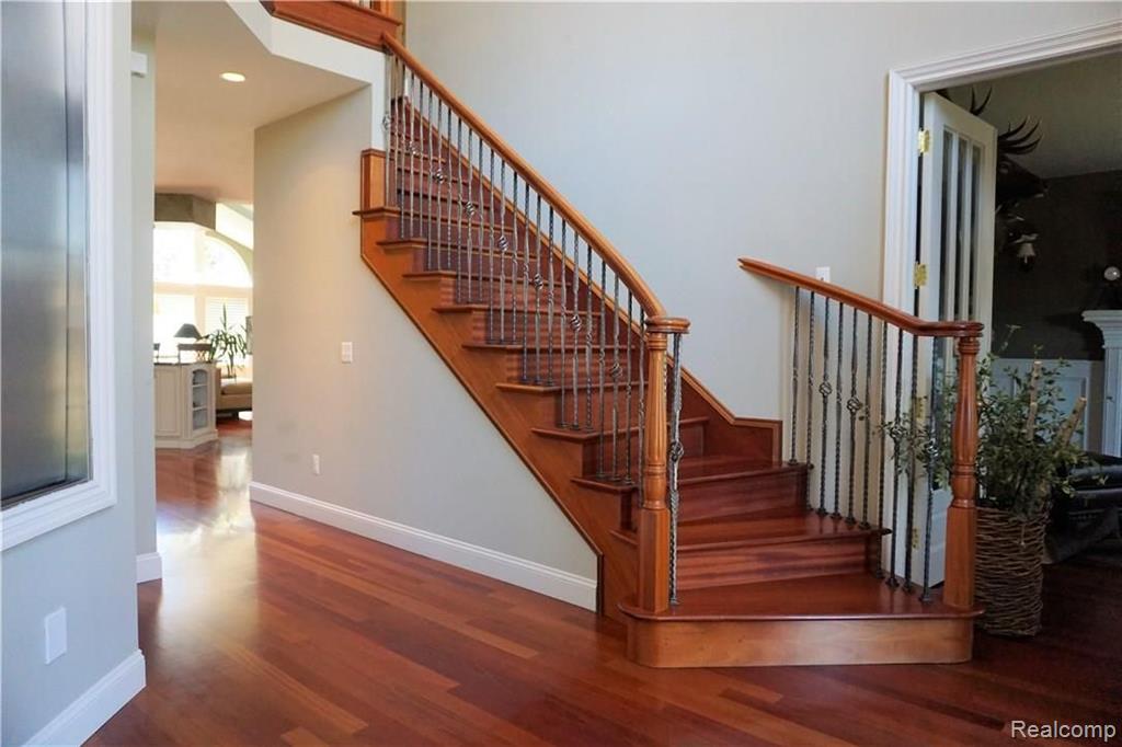 521 Hampton Road Grosse Pointe Woods, MI 48236 - Photo 25 of 48