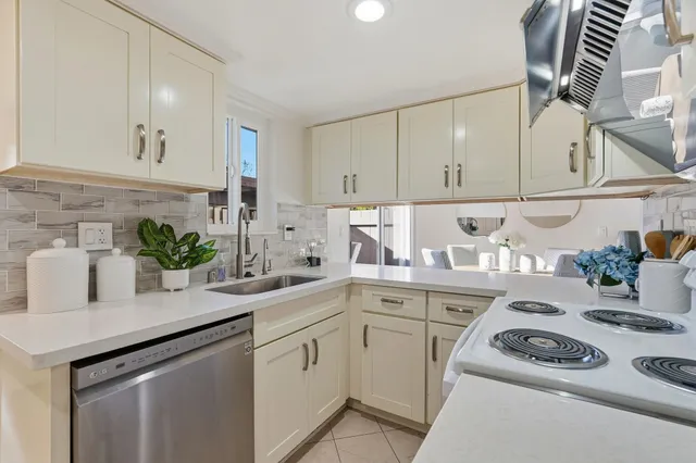 $1,199,000 | 21091 Red Fir Court, Cupertino, CA 95014