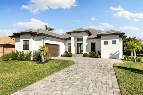 $1,000,000 | 18288 Royal Hammock Boulevard, Naples, FL 34114