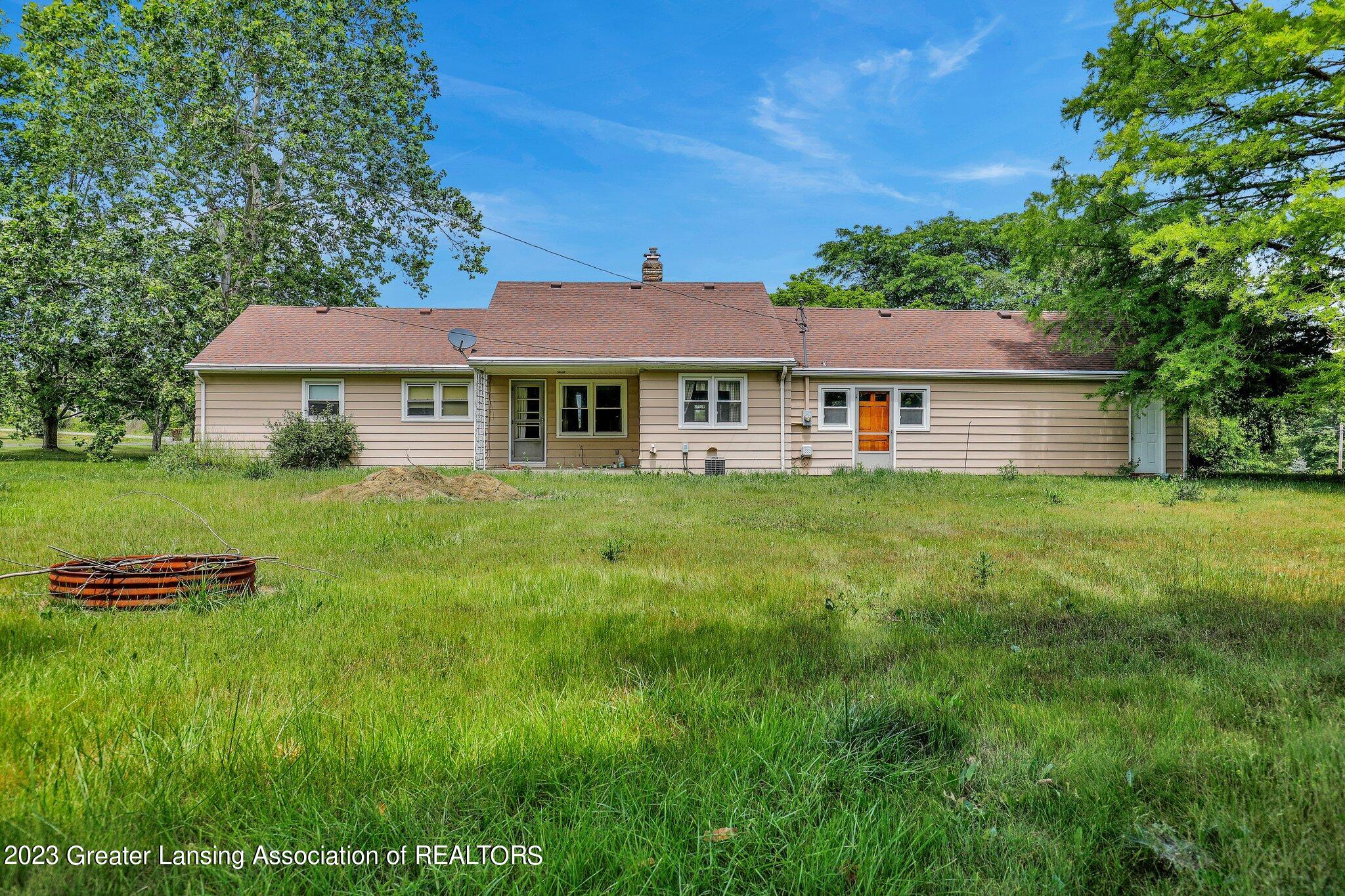 3441 Harper Road Mason, MI 48854 - Photo 26 of 36 Back