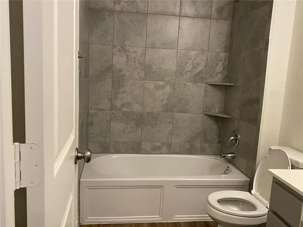 $2,100 | 6417 Turin Lane, Hutto, TX 78634