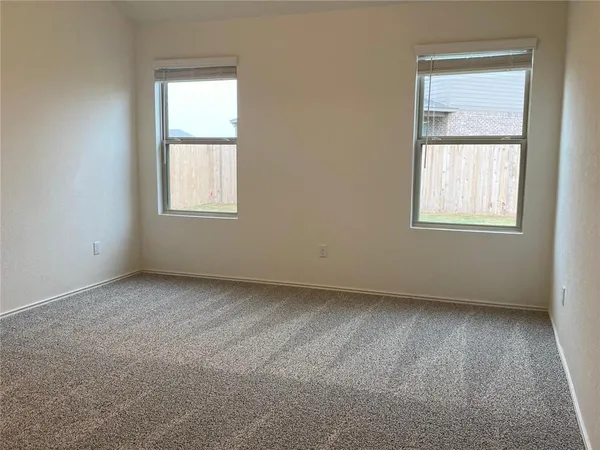 $2,100 | 6417 Turin Lane, Hutto, TX 78634