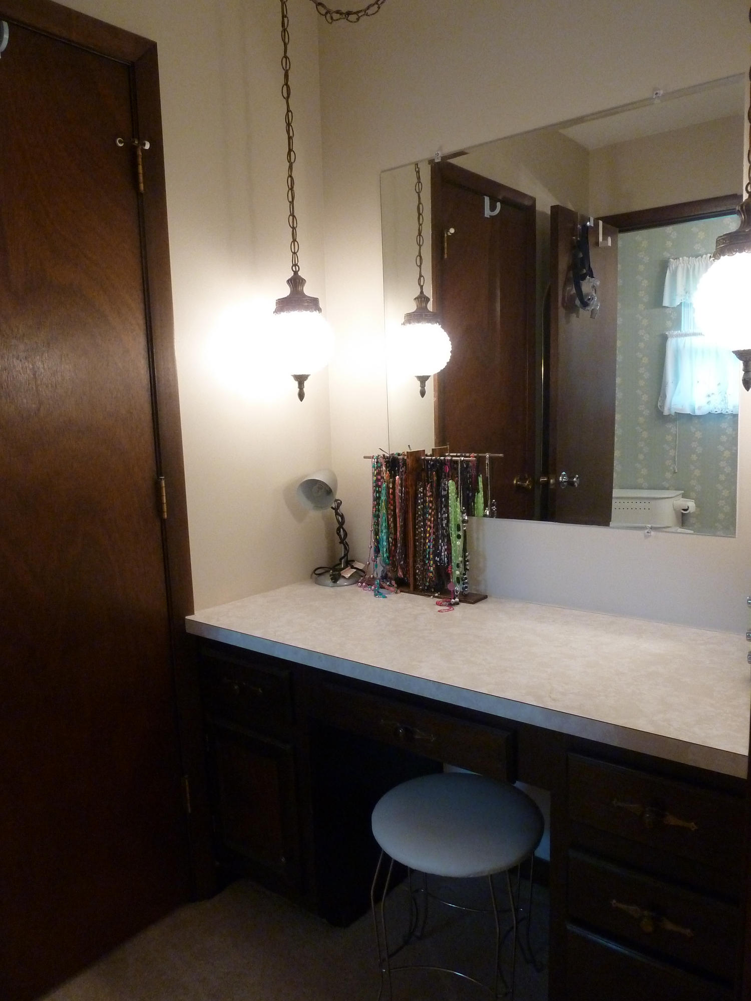 7346 Cornwall Road Knoxville, TN 37931 - Photo 13 of 26 amaster bathCornwall, 7346 P1110957 (10)