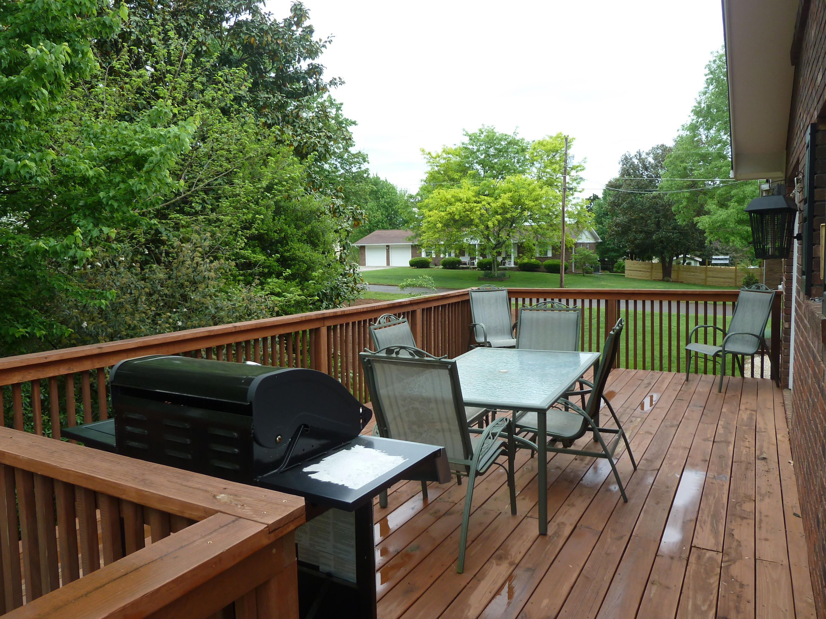 7346 Cornwall Road Knoxville, TN 37931 - Photo 19 of 26 bdeckCornwall, 7346 P1110957 (25)