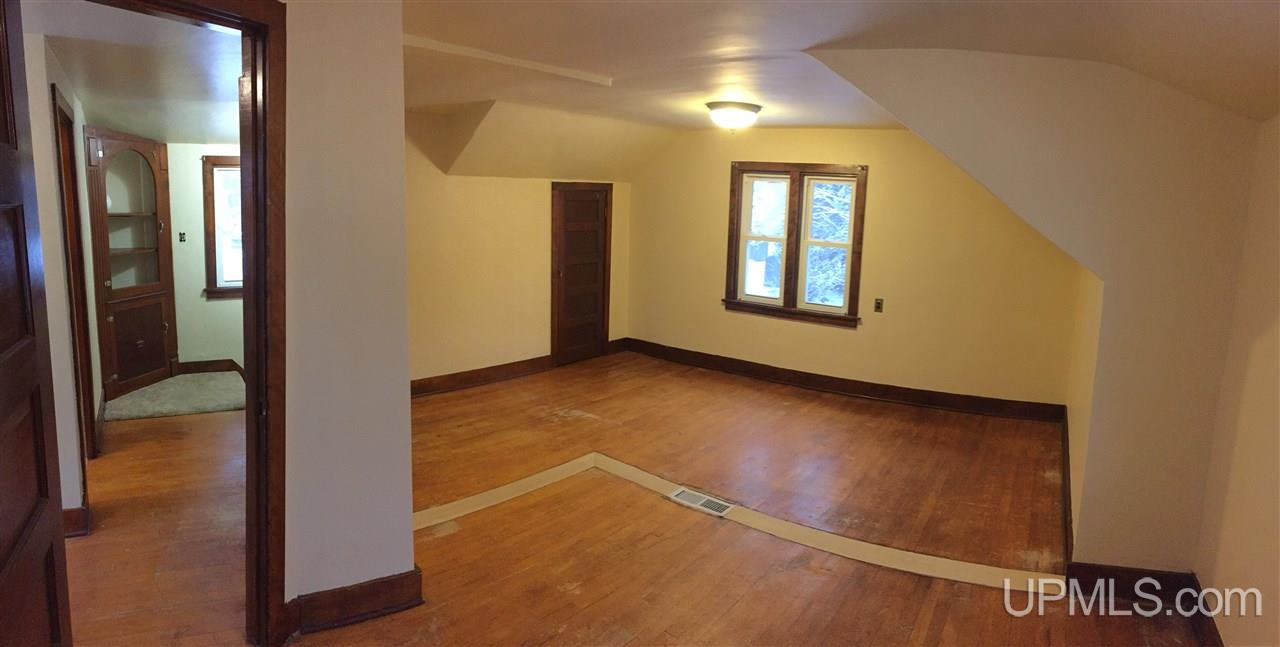 585 Jasper Street Ishpeming, MI 49849 - Photo 15 of 24 Gallery Image 15