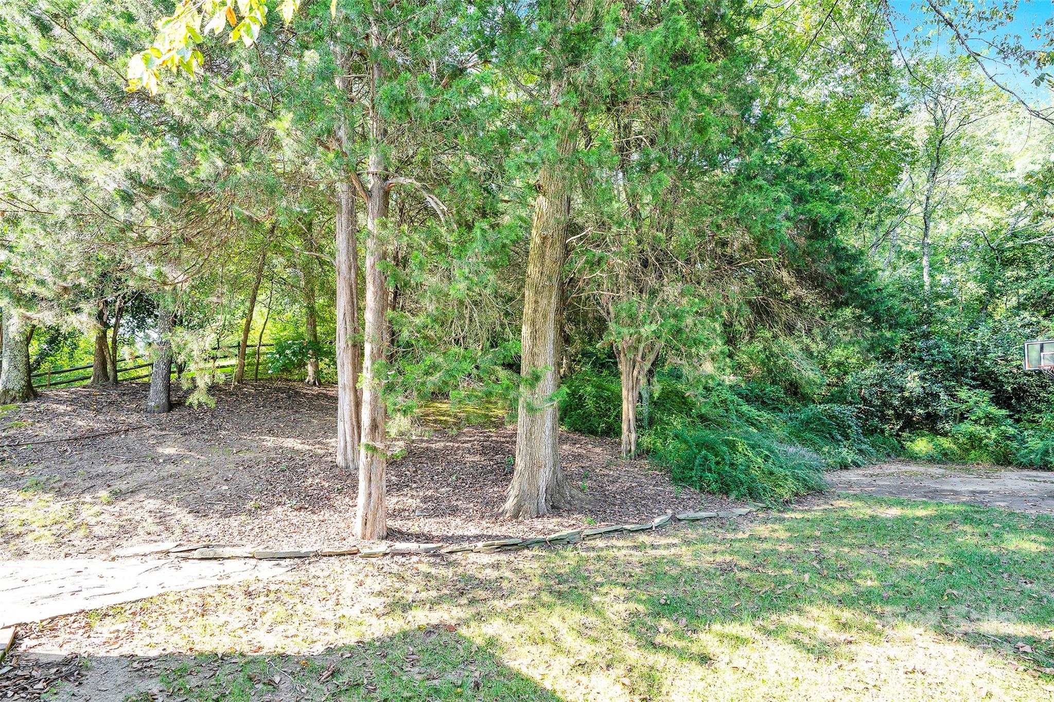211 North Kimberly Road Davidson, NC 28036 - Photo 7 of 48