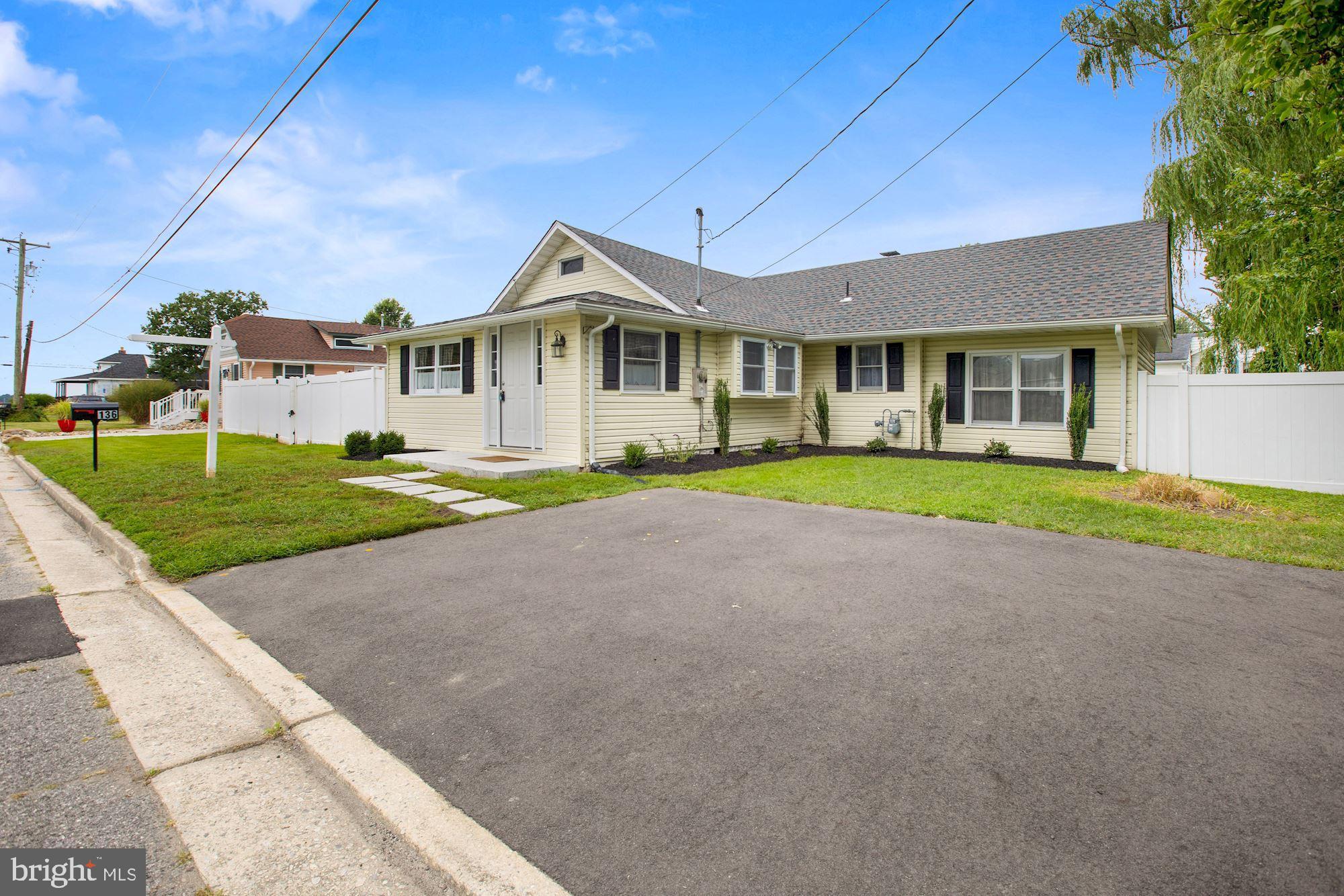 136 Rutgers Road Pennsville, NJ 08070 - Photo 1 of 34