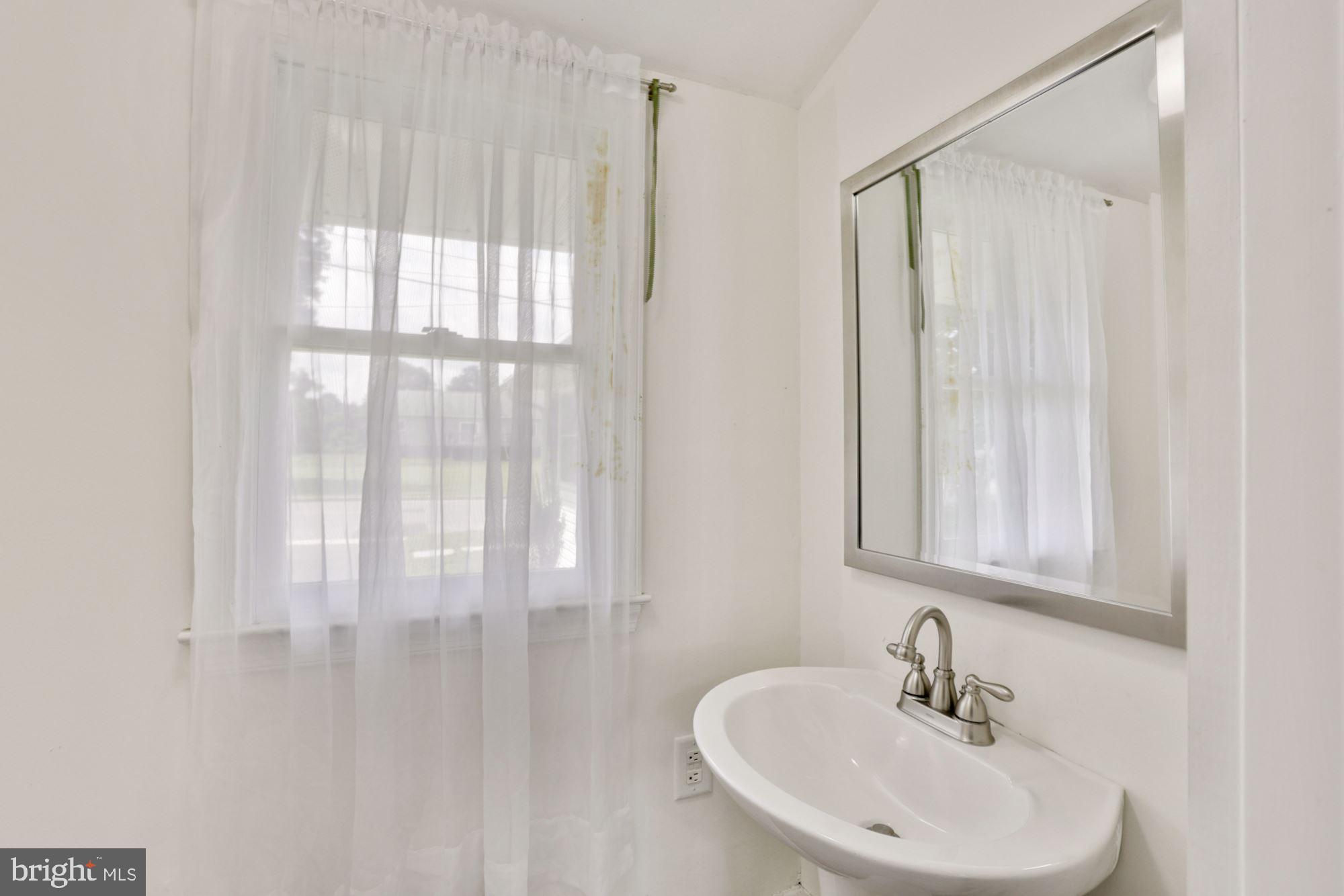 136 Rutgers Road Pennsville, NJ 08070 - Photo 26 of 34