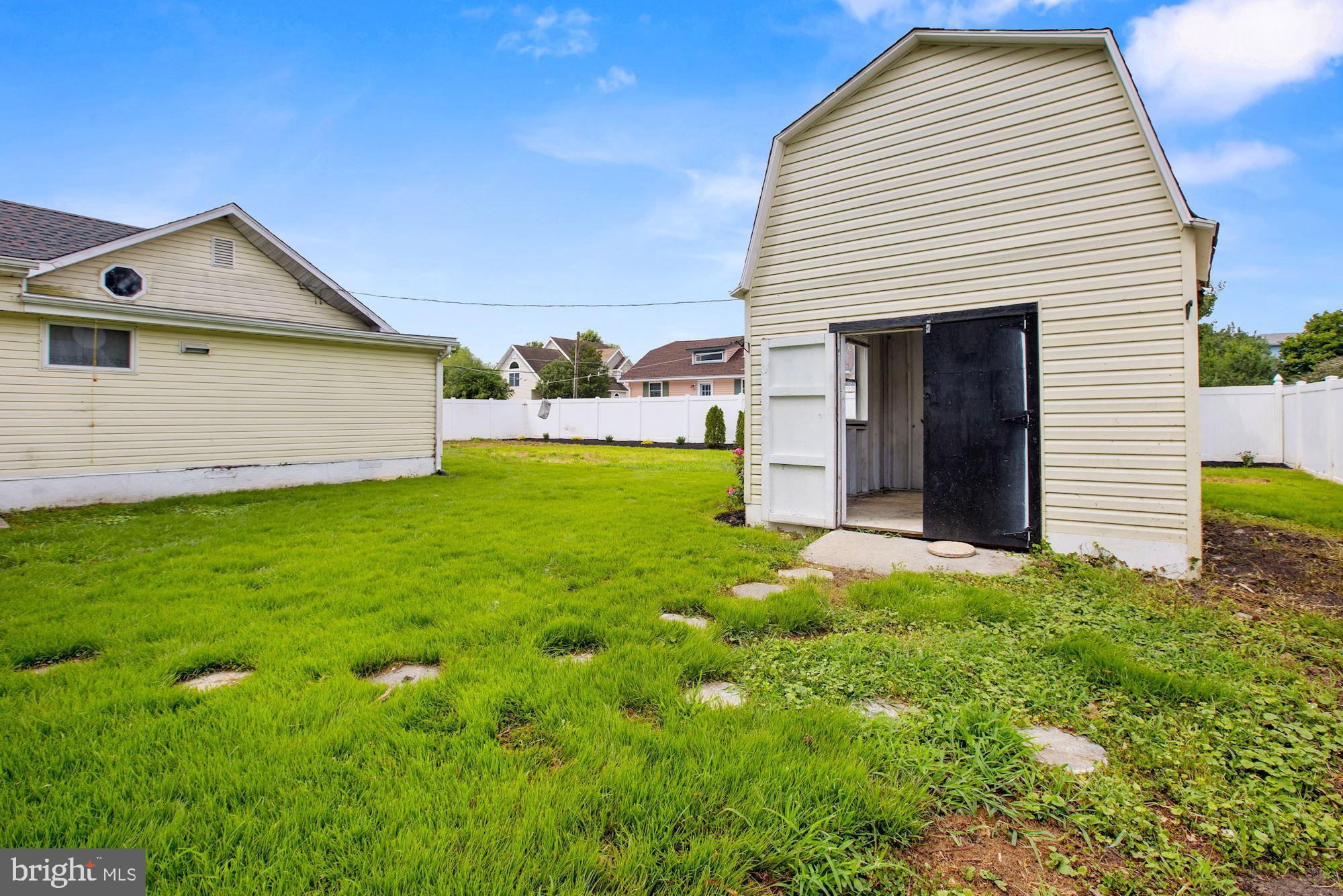 136 Rutgers Road Pennsville, NJ 08070 - Photo 33 of 34