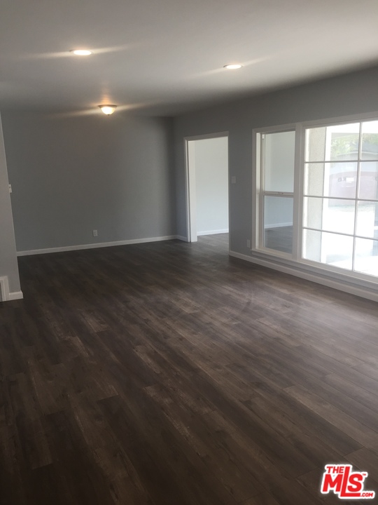 2470 Carlton Place Riverside, CA 92507 - Photo 2 of 19 Gallery Image 2