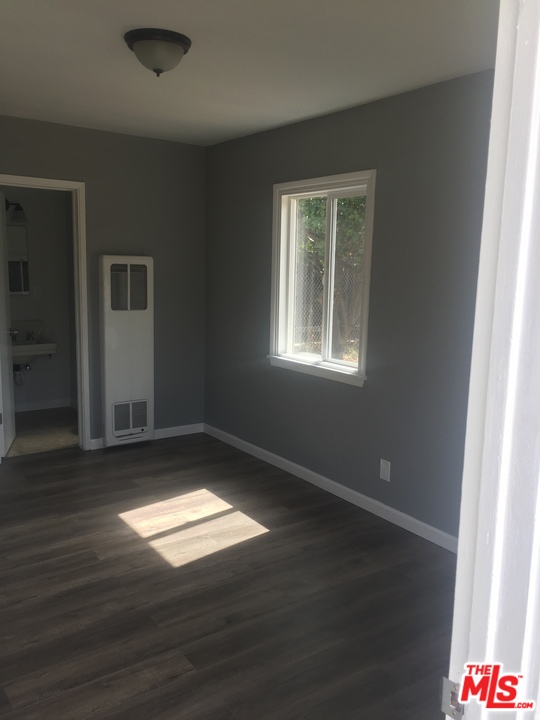 2470 Carlton Place Riverside, CA 92507 - Photo 11 of 19 Gallery Image 11