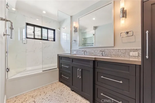 $1,999,000 | 716 South Broadway, Unit A, Redondo Beach, CA 90277