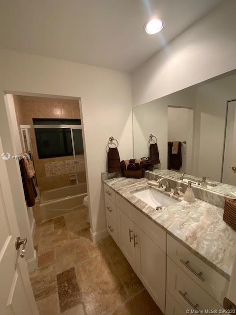 19715 Sedgefield Terrace Boca Raton, FL 33498 - Photo 24 of 43 Guest bath vanity