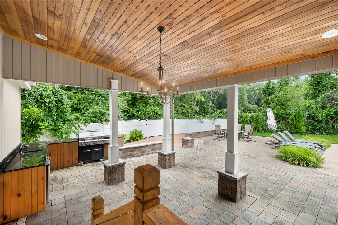 10 Heidi Road Lincoln, RI 02865 - Photo 30 of 48