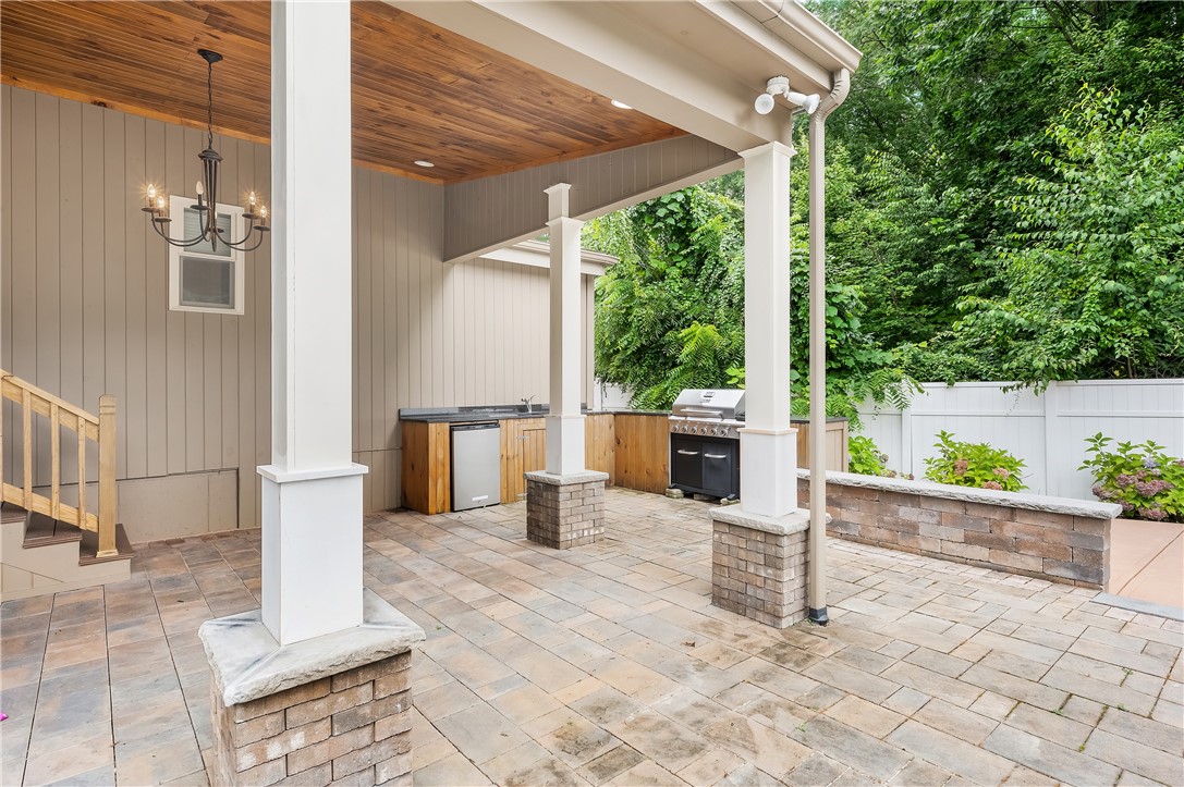 10 Heidi Road Lincoln, RI 02865 - Photo 31 of 48