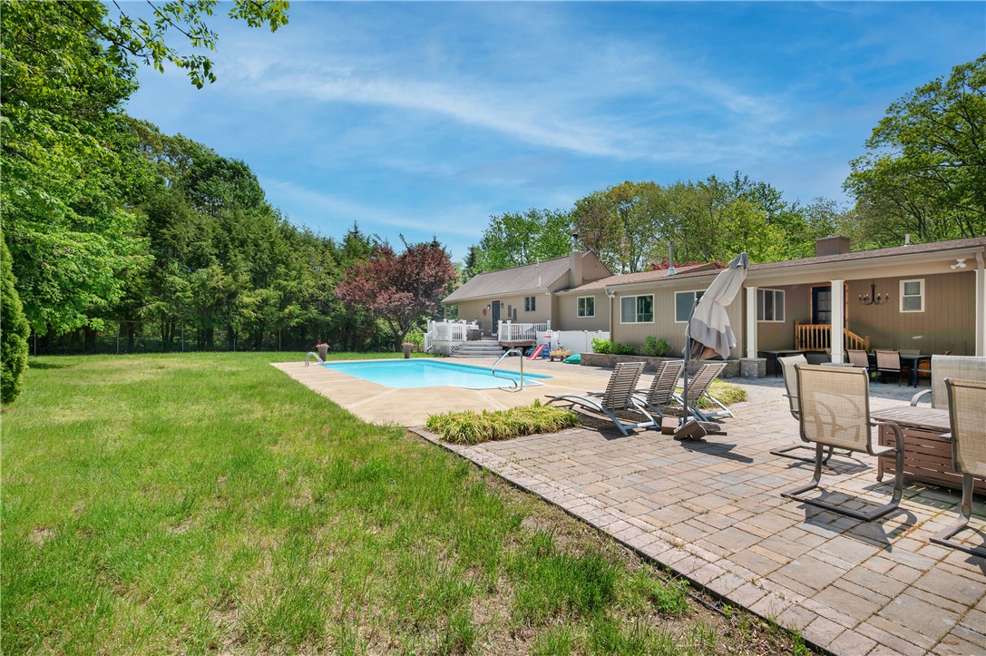10 Heidi Road Lincoln, RI 02865 - Photo 34 of 48