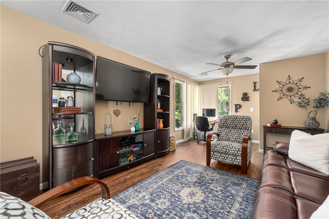 10 Heidi Road Lincoln, RI 02865 - Photo 38 of 48