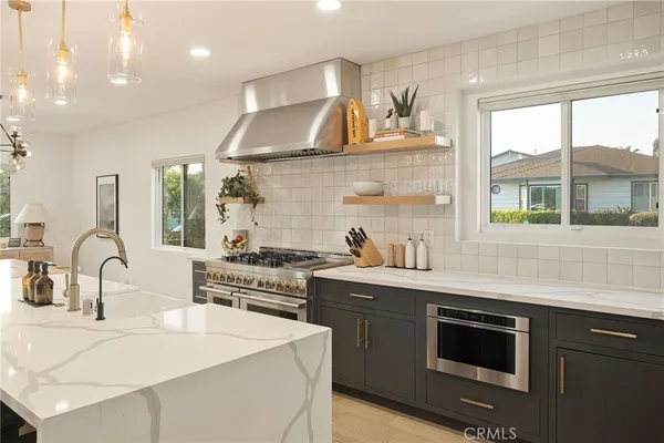 $1,899,000 | 5420 Wortser Avenue, Sherman Oaks, CA 91401