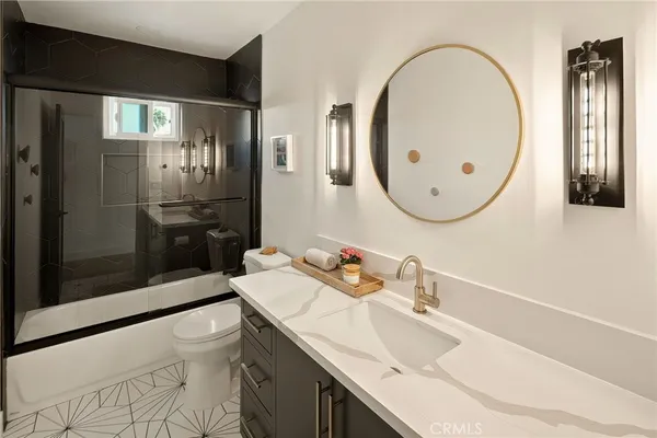 $1,899,000 | 5420 Wortser Avenue, Sherman Oaks, CA 91401