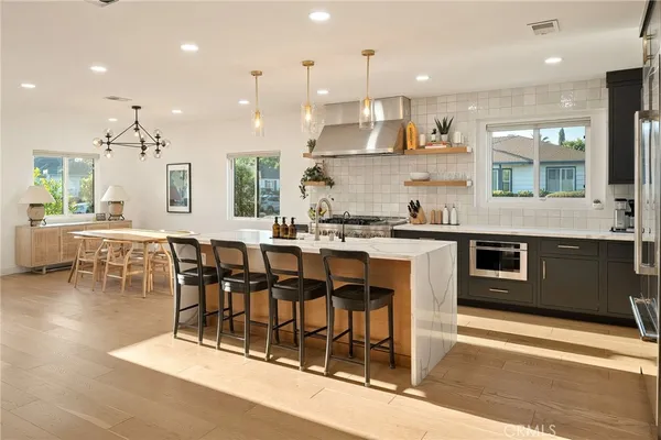 $1,899,000 | 5420 Wortser Avenue, Sherman Oaks, CA 91401
