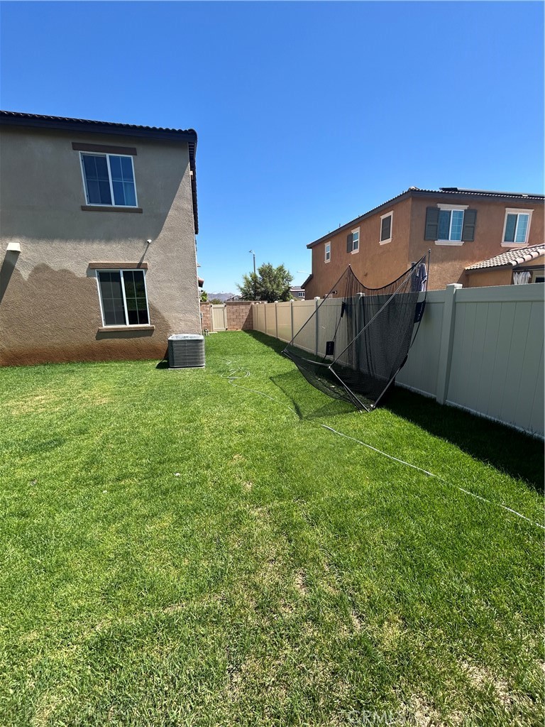 28341 Heather Grn Way Menifee, CA 92584 - Photo 33 of 44 Newly planted sod