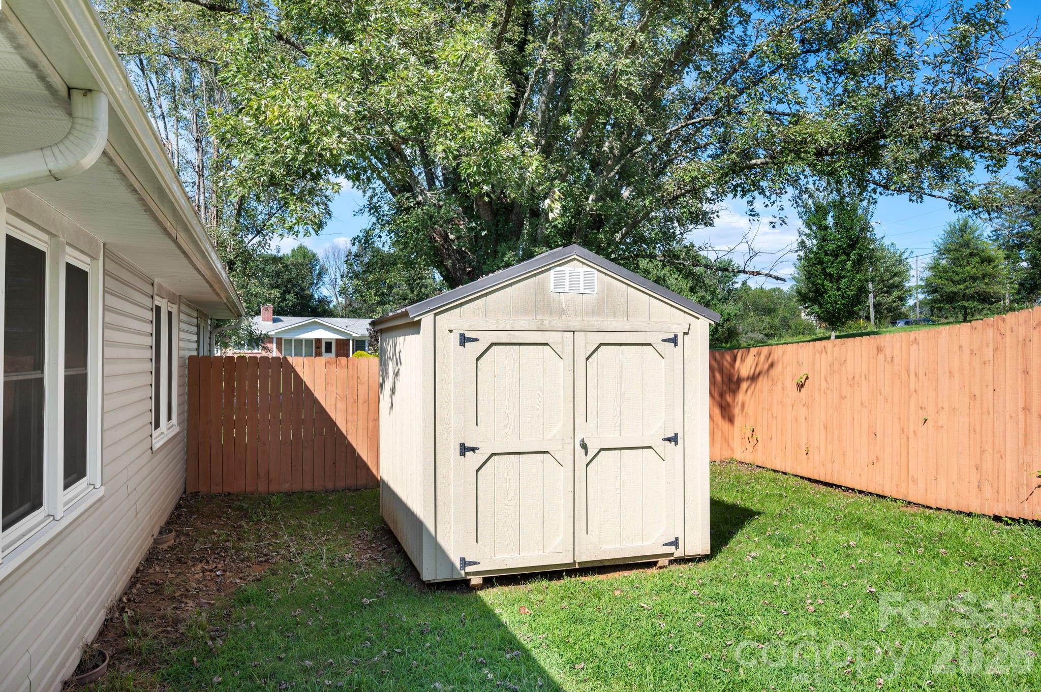 780 Jupiter Road Weaverville, NC 28787 - Photo 36 of 42 Gallery Image 36