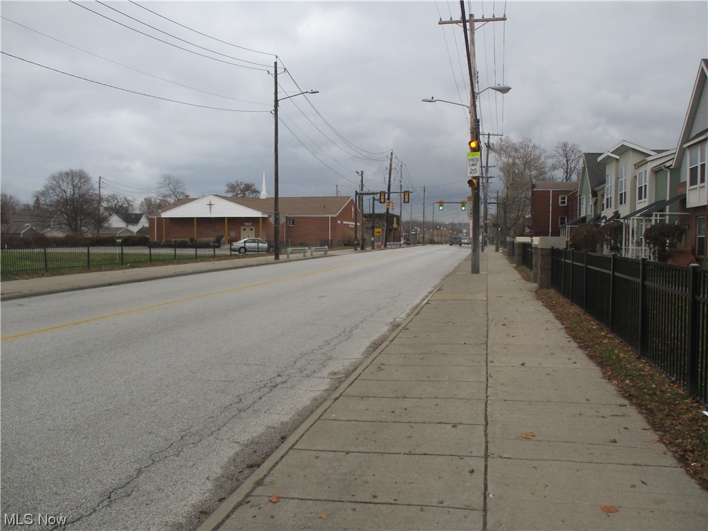 7013 Kinsman Road Cleveland, OH 44104 - Photo 4 of 4 View of road