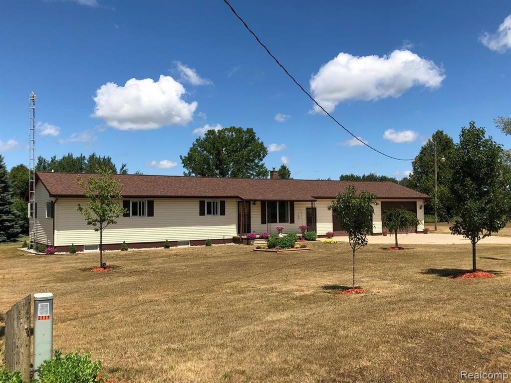 2121 Helena Road Bad Axe, MI 48413 - Photo 5 of 24