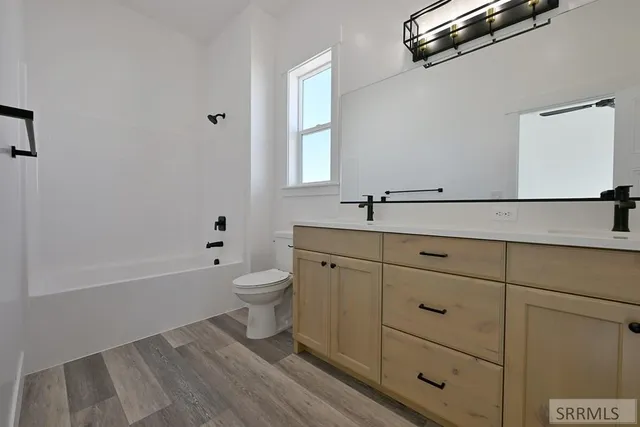 $395,000 | 3178 Peacock Lane, Ammon, ID 83406