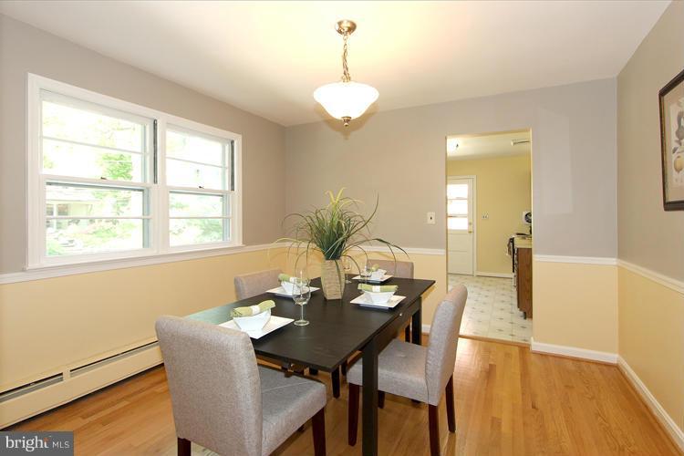 18 Sunnyside Road Silver Spring, MD 20910 - Photo 7 of 25 Dining Room