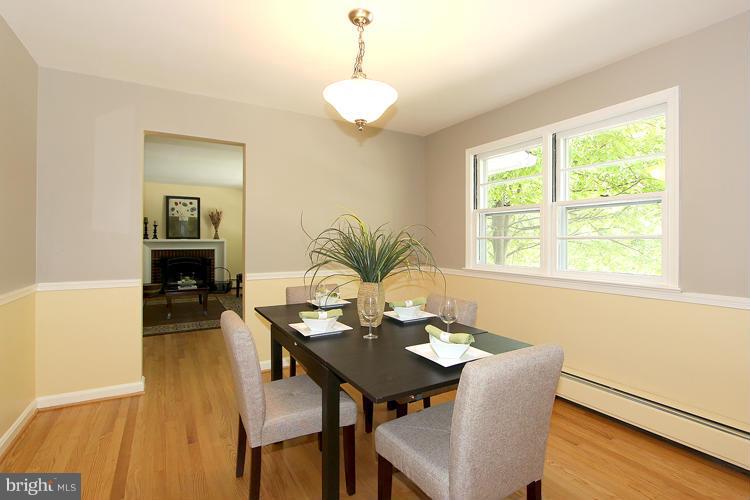 18 Sunnyside Road Silver Spring, MD 20910 - Photo 8 of 25 Dining Room
