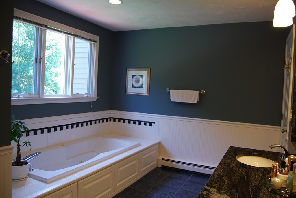 41 Lexington Drive Acton, MA 01720 - Photo 13 of 23