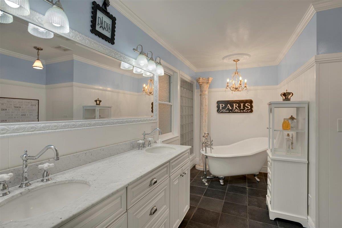 10070 Burchell Road Gilroy, CA 95020 - Photo 16 of 24