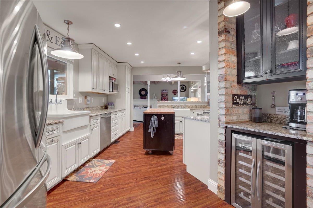 10070 Burchell Road Gilroy, CA 95020 - Photo 9 of 24