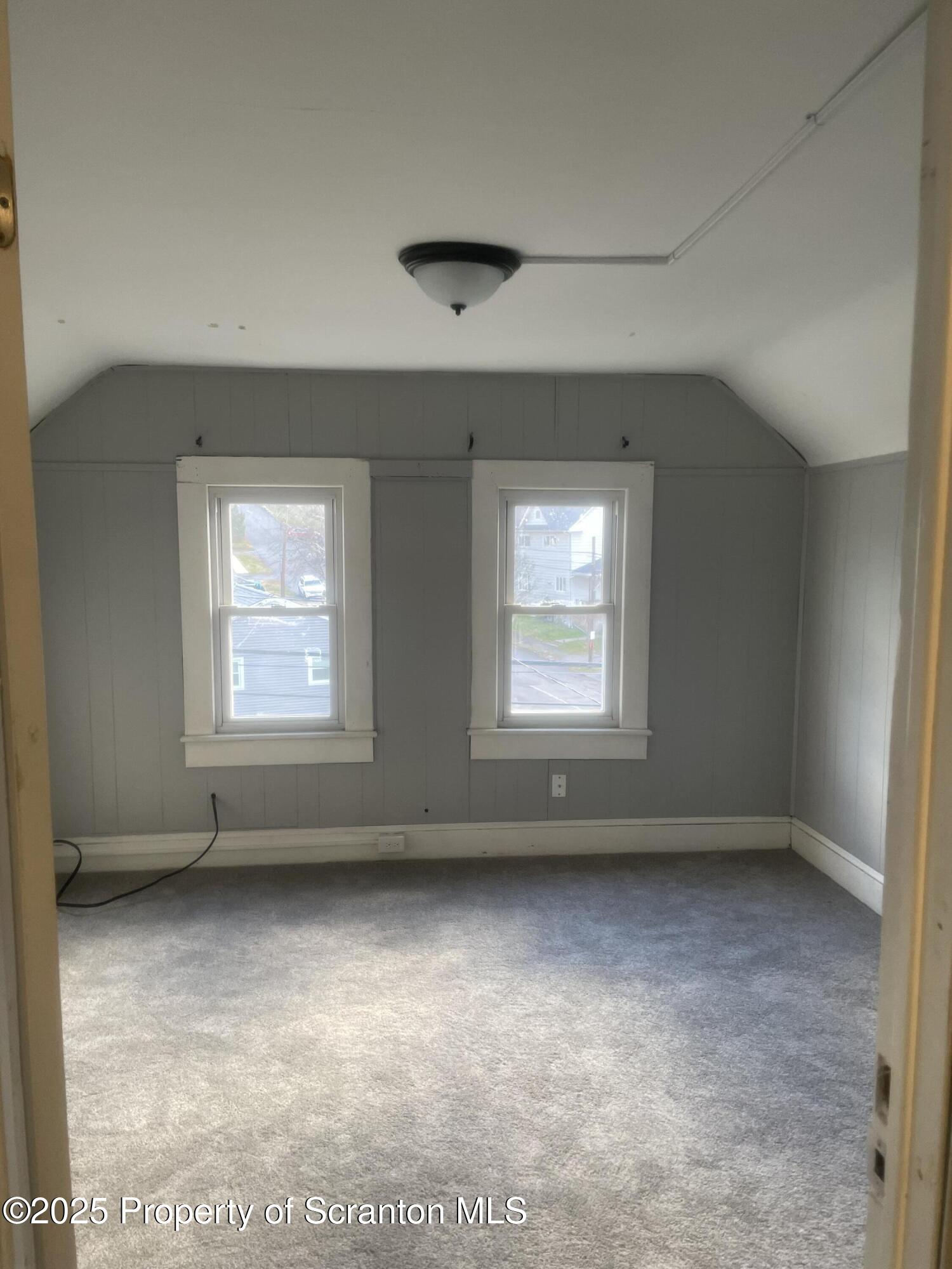 2301 Boulevard Avenue Scranton, PA 18509 - Photo 20 of 25 an empty room with a window