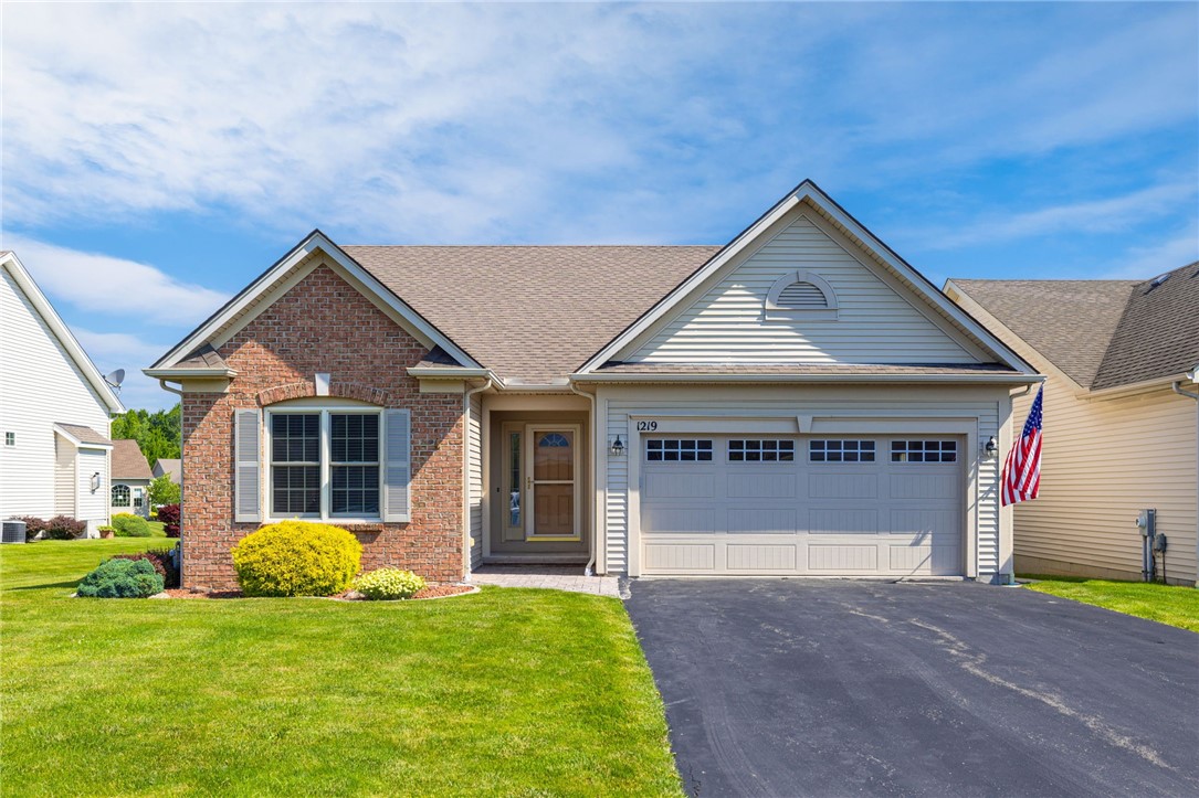1219 Waterbrook Crossing Webster, NY 14580 - Photo 1 of 32