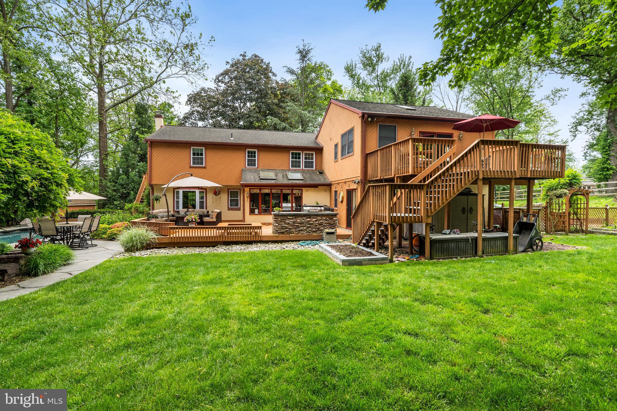 180 Upper Gulph Road Wayne, PA 19087 - Photo 3 of 86