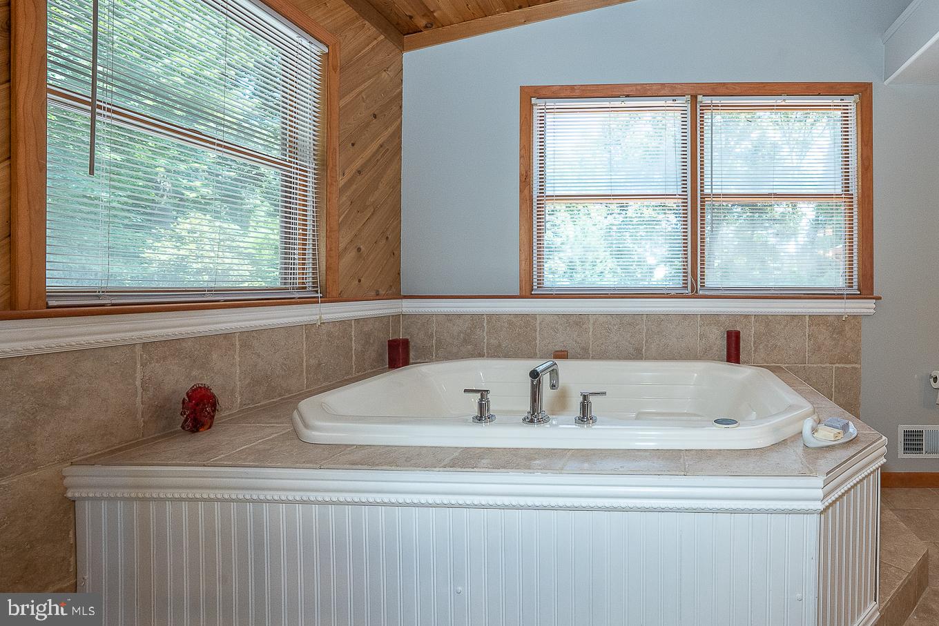 180 Upper Gulph Road Wayne, PA 19087 - Photo 32 of 86 primary bathroom