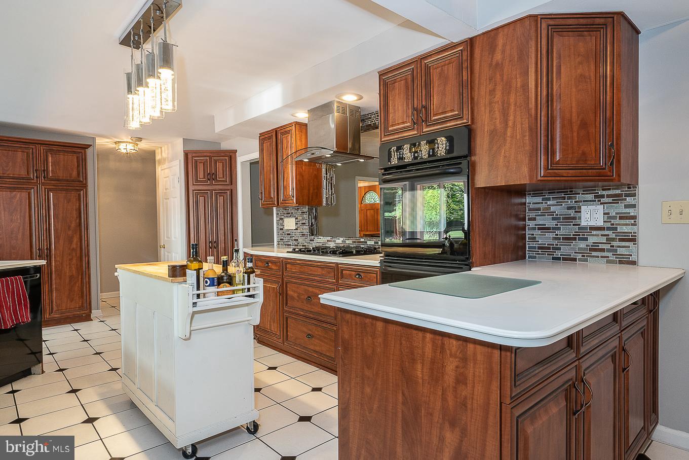 180 Upper Gulph Road Wayne, PA 19087 - Photo 39 of 86 kitchen island