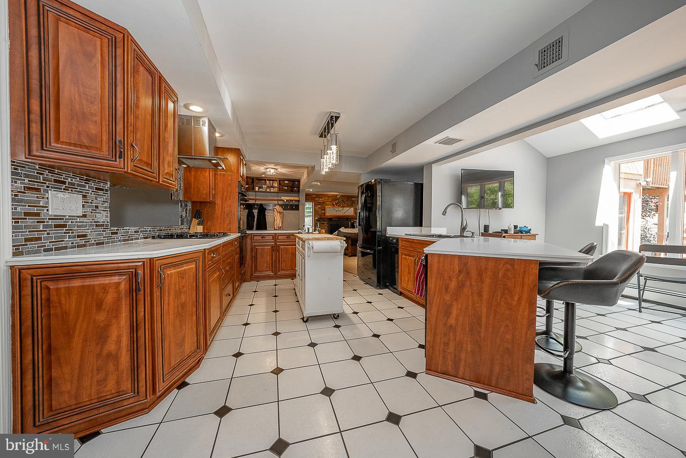 180 Upper Gulph Road Wayne, PA 19087 - Photo 40 of 86 kitchen workspace