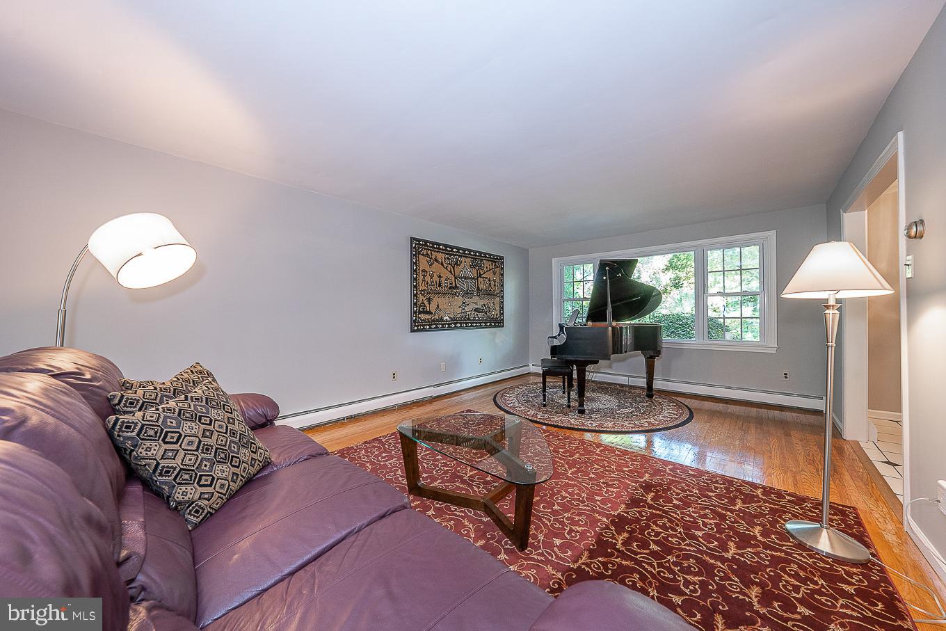 180 Upper Gulph Road Wayne, PA 19087 - Photo 51 of 86 living room
