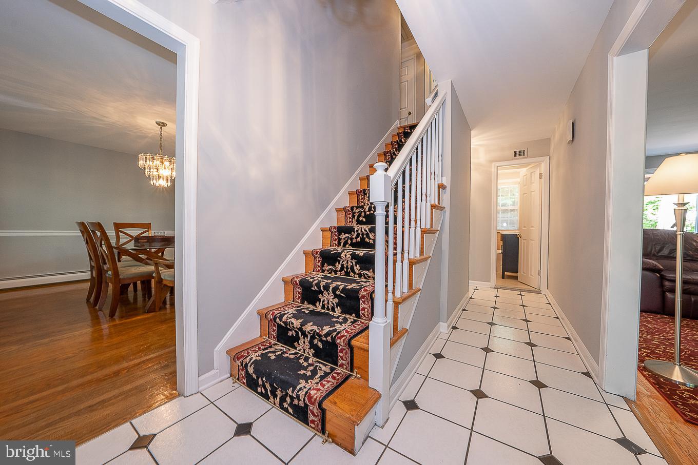 180 Upper Gulph Road Wayne, PA 19087 - Photo 63 of 86 Foyer